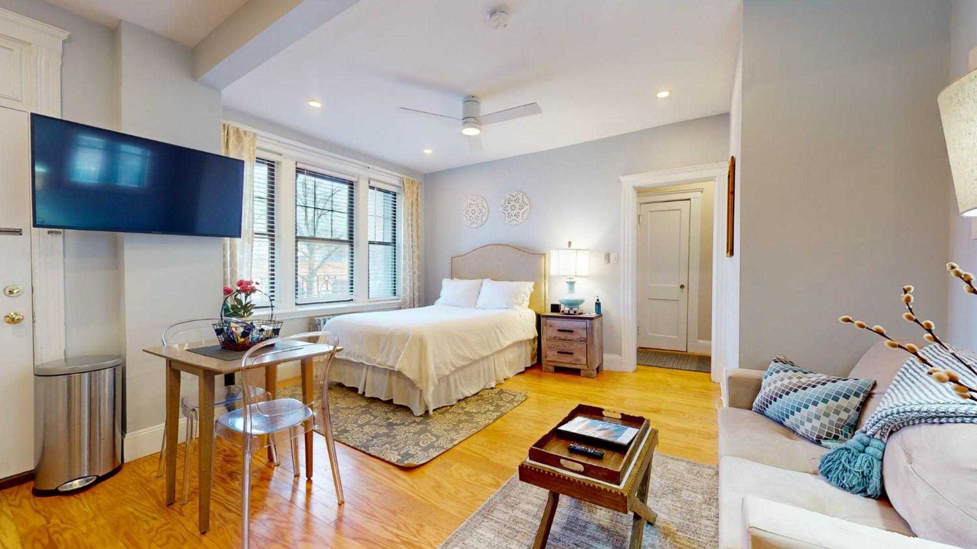 Appartement Sunny,Cozy,Near Bc,Bu,Boston,Mbta Extérieur photo